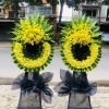 Hoa viếng cho người già