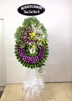 Vòng hoa tang lễ HT891